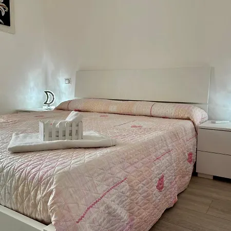 Iris Apartament *